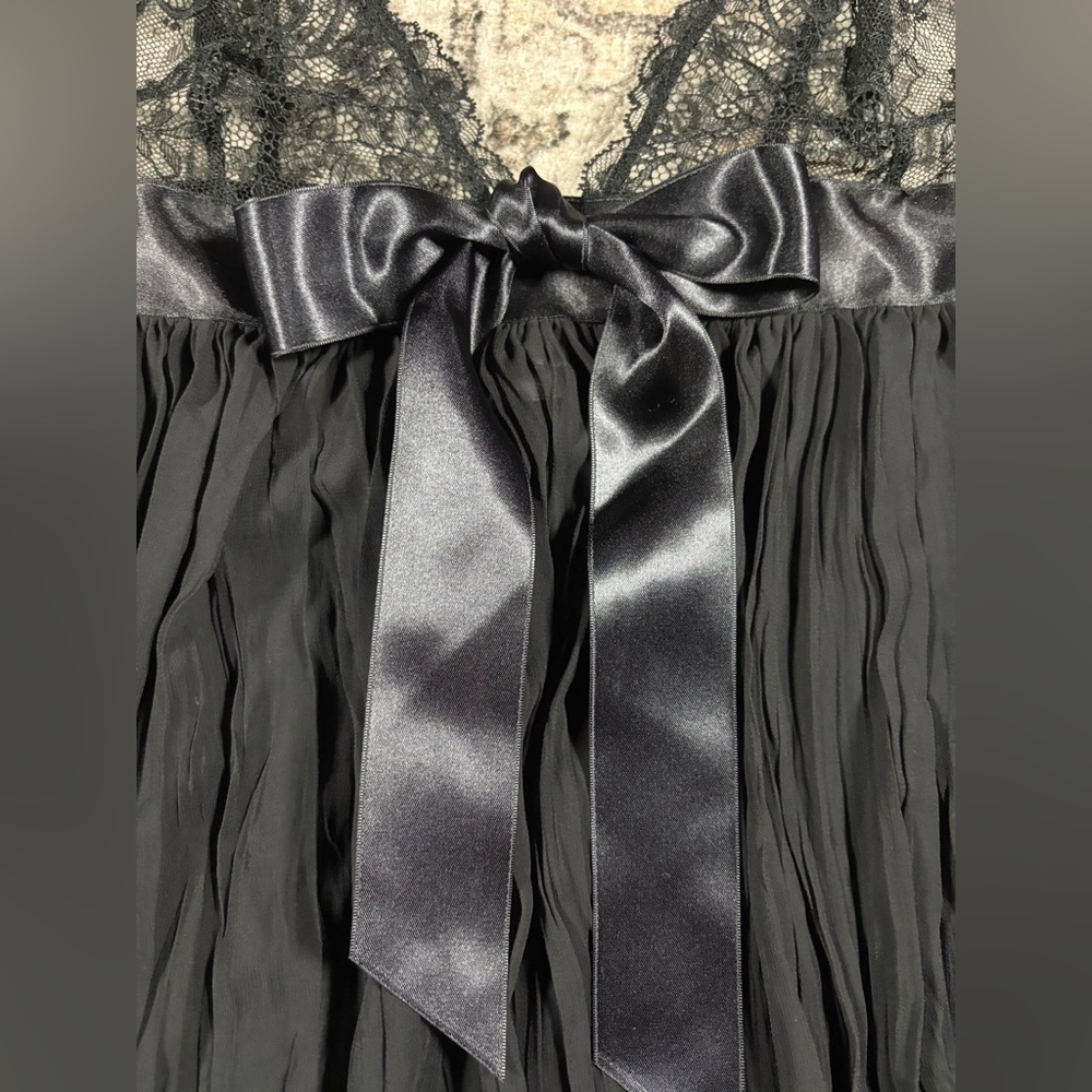 Victoria’s Secret Black Lace Lingerie Nightie Tank Top with Bow Size Medium‎ - Picture 2 of 6